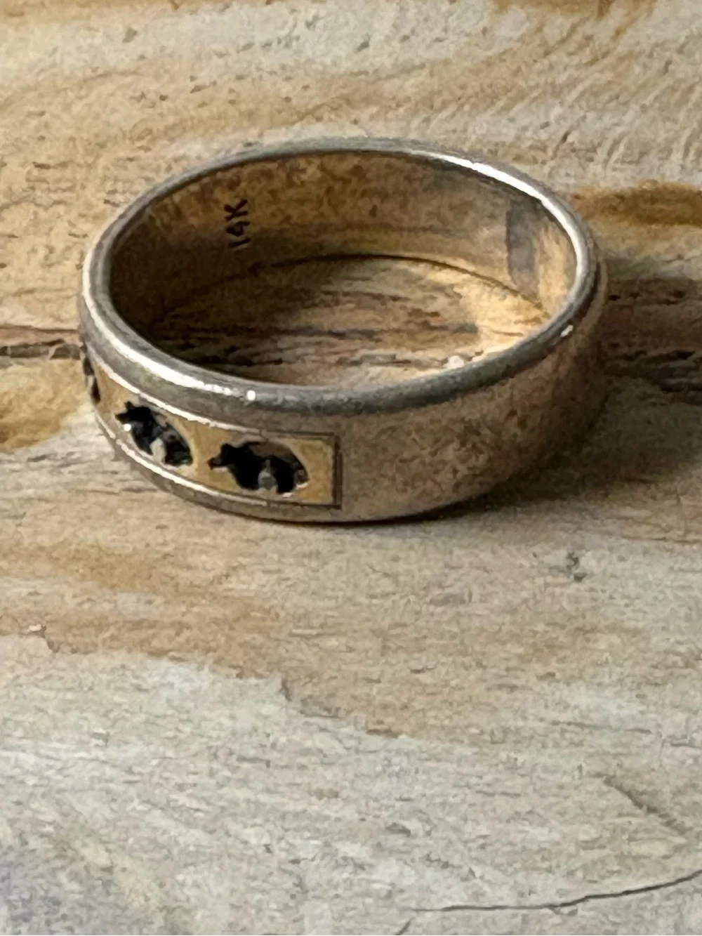 Sterling Silver Vintage Zuni Bear Band Ring